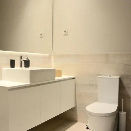 Lf Alfazema, By Flat In